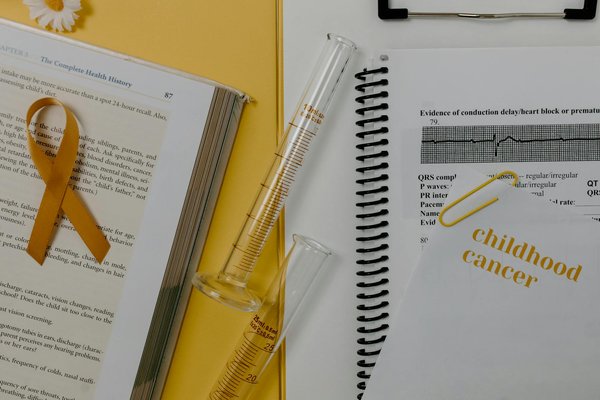 Pharmacie en ligne et parapharmacie en ligne : avantages et astuces